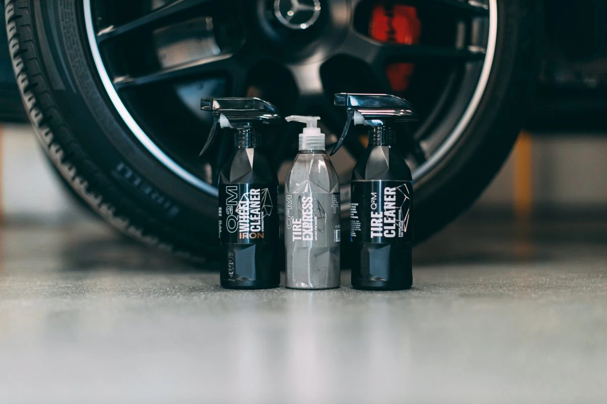 كيو تو إم تاير كلينر – 1000 مل شامبو تنظيف عميق للتواير | جيون - Image 2